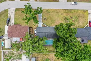 142 Padgett Pl S, Lakeland, FL 33809 - Photo 37