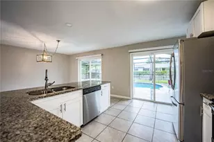 142 Padgett Pl S, Lakeland, FL 33809 - Photo 17