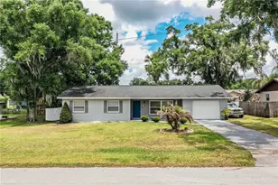 142 Padgett Pl S, Lakeland, FL 33809 - Photo 7