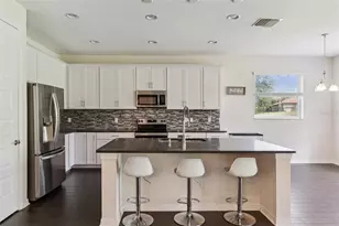 1734 Via Lago Dr, Lakeland, FL 33810 - Photo 9