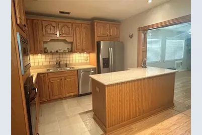902 N Crystal Terrace, Plant City, FL 33563 - Photo 9