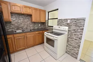 105 Flamingo Dr, Auburndale, FL 33823 - Photo 9