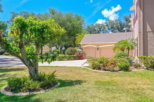 915 Hickory Fork Dr, Seffner, FL 33584 - Photo 45