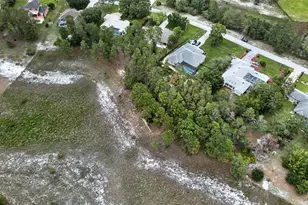9363 Tooke Shore Dr, Weeki Wachee, FL 34613 - Photo 29