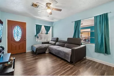 1038 Canal Drive W, Lakeland, FL 33801 - Photo 7