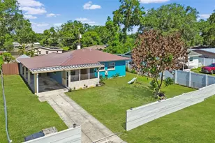 1038 Canal Dr W, Lakeland, FL 33801 - Photo 1