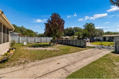 1038 Canal Drive W, Lakeland, FL 33801 - Photo 5