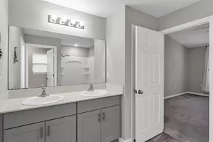 4553 White Marble Ct, Lakeland, FL 33811 - Photo 19