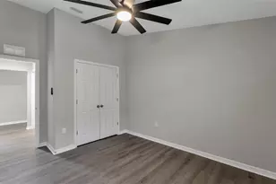 4553 White Marble Ct, Lakeland, FL 33811 - Photo 23