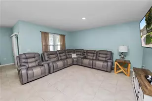 3136 Country Club Cir, Winter Haven, FL 33881 - Photo 15
