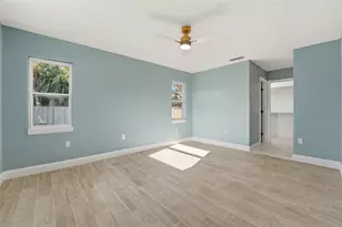 3356 Plantation Pl, Sarasota, FL 34231 - Photo 11