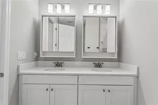 5817 Freesia Dr, Lakeland, FL 33811 - Photo 25