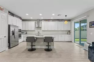 5817 Freesia Dr, Lakeland, FL 33811 - Photo 11