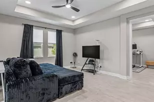 5817 Freesia Dr, Lakeland, FL 33811 - Photo 19