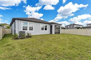 5817 Freesia Dr, Lakeland, FL 33811 - Photo 35
