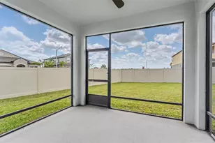 5817 Freesia Dr, Lakeland, FL 33811 - Photo 29