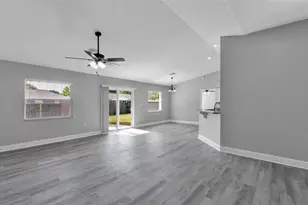 419 Bigstaff Ct, Winter Haven, FL 33884 - Photo 7