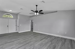 419 Bigstaff Ct, Winter Haven, FL 33884 - Photo 9