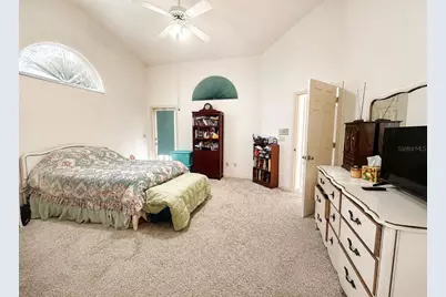 1430 Walden Oaks Place, Plant City, FL 33563 - Photo 9