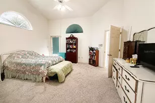 1430 Walden Oaks Pl, Plant City, FL 33563 - Photo 9