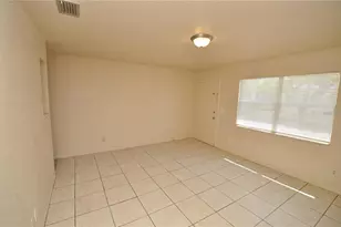 1743 Ave C NE, Winter Haven, FL 33881 - Photo 3