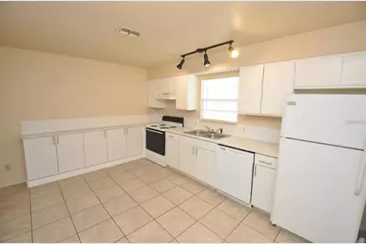 1743 Avenue C NE, Winter Haven, FL 33881 - Photo 7