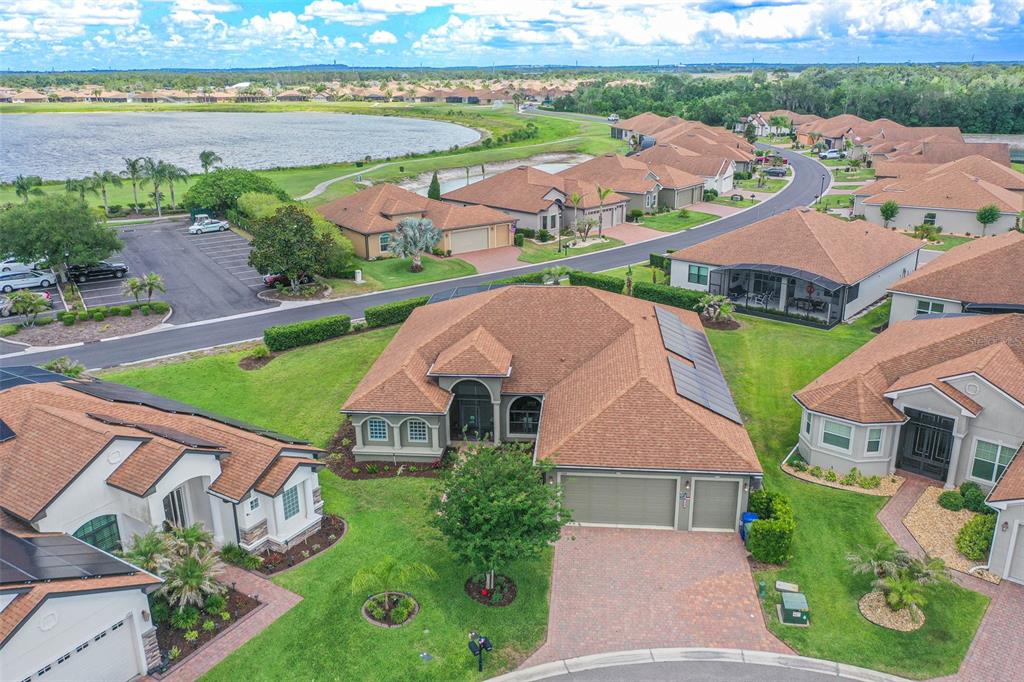 1394 Oakmont Dr - 1394 Oakmont Dr, Winter Haven, FL 33884 Luxury Property | Jose Angel Pina
