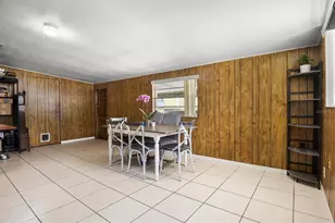 1307 Mayflower Dr, Lakeland, FL 33810 - Photo 5