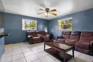 1307 Mayflower Dr, Lakeland, FL 33810 - Photo 11
