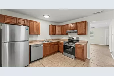 5637 Cherry Wood Circle, Lakeland, FL 33811 - Photo 5