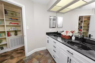 6230 Forestwood Dr W, Lakeland, FL 33811 - Photo 55