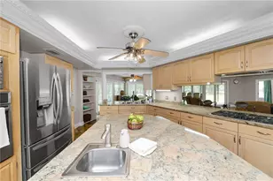 6230 Forestwood Dr W, Lakeland, FL 33811 - Photo 29