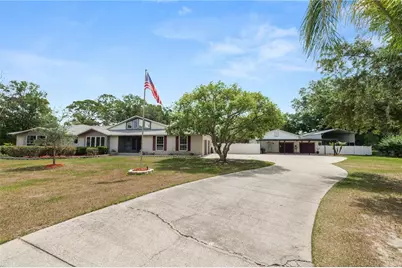 6230 Forestwood Drive W, Lakeland, FL 33811 - Photo 5