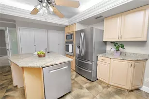 6230 Forestwood Dr W, Lakeland, FL 33811 - Photo 31
