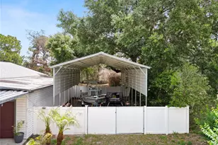 6230 Forestwood Dr W, Lakeland, FL 33811 - Photo 7