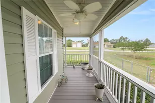 1052 Lamp Post Ln, Lakeland, FL 33809 - Photo 33
