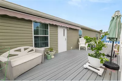 1052 Lamp Post Lane, Lakeland, FL 33809 - Photo 37