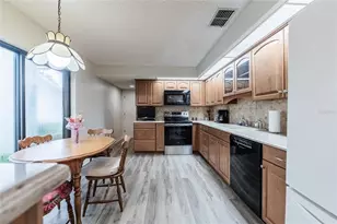 4114 Fishermans Landing, Winter Haven, FL 33884 - Photo 9