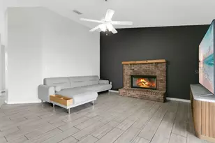 6501 Fox Tree Ln, Lakeland, FL 33813 - Photo 7