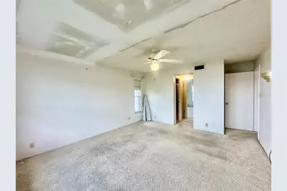 333 Lake Howard Drive NW #304B, Winter Haven, FL 33880 - Photo 15