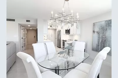 1050 Longboat Club Road #803, Longboat Key, FL 34228 - Photo 9