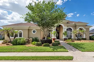 664 Whisper Woods Dr, Lakeland, FL 33813 - Photo 3