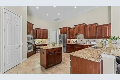 664 Whisper Woods Drive, Lakeland, FL 33813 - Photo 29