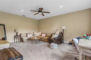664 Whisper Woods Dr, Lakeland, FL 33813 - Photo 47