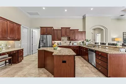 664 Whisper Woods Drive, Lakeland, FL 33813 - Photo 27