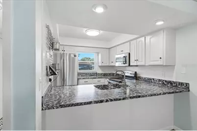 430 Hillcrest Drive SE, Winter Haven, FL 33884 - Photo 11