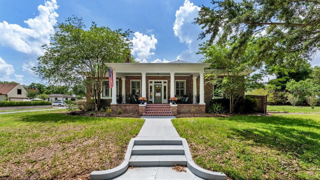 747 S Clayton Ave - 747 S Clayton Ave, Lakeland, FL 33801 Luxury Property | Jose Angel Pina