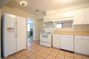 350 Bonnyview Dr, Lakeland, FL 33801 - Photo 7
