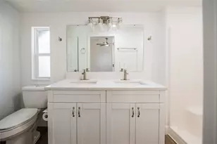 5220 Spring Creek Dr, Lakeland, FL 33811 - Photo 9