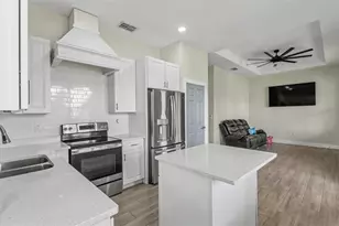 3111 Bell Beginnings Ct, Plant City, FL 33565 - Photo 47